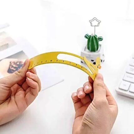 Bookmark cum scale